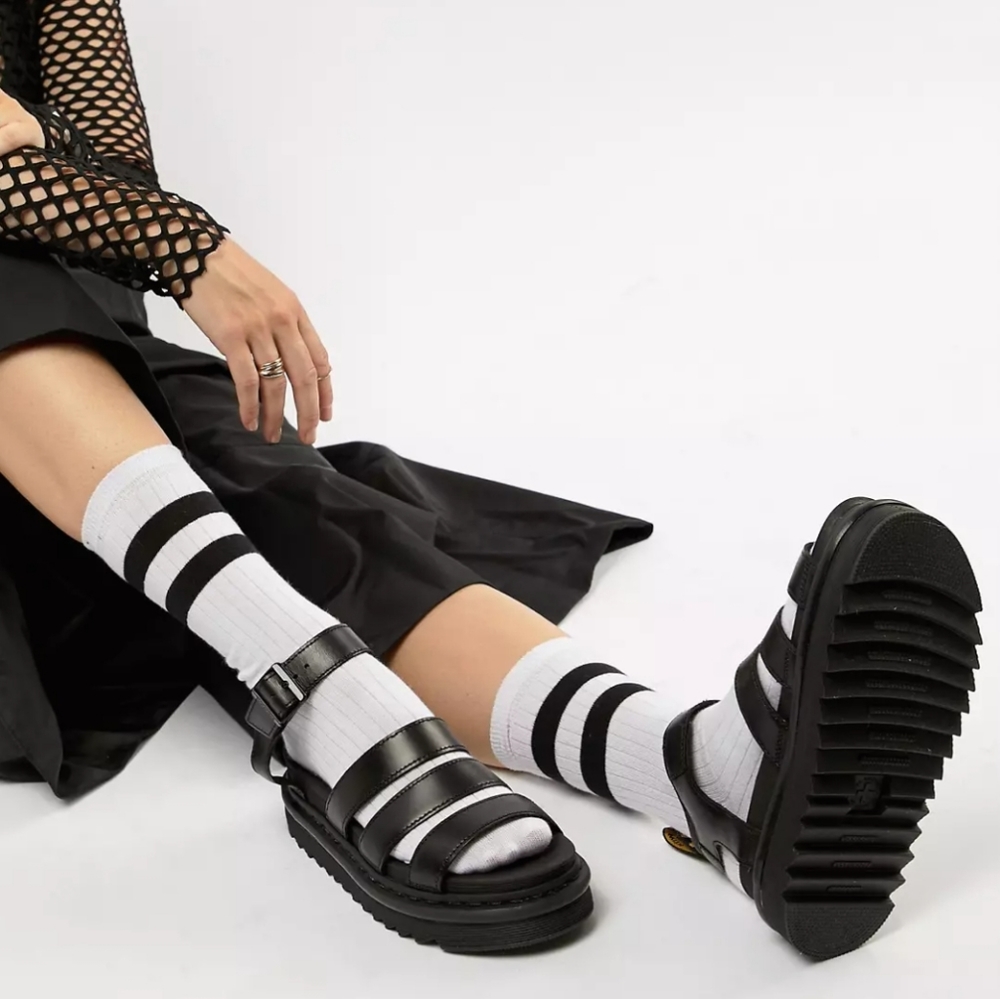 DR. MARTENS Blaire Sandals 9 New